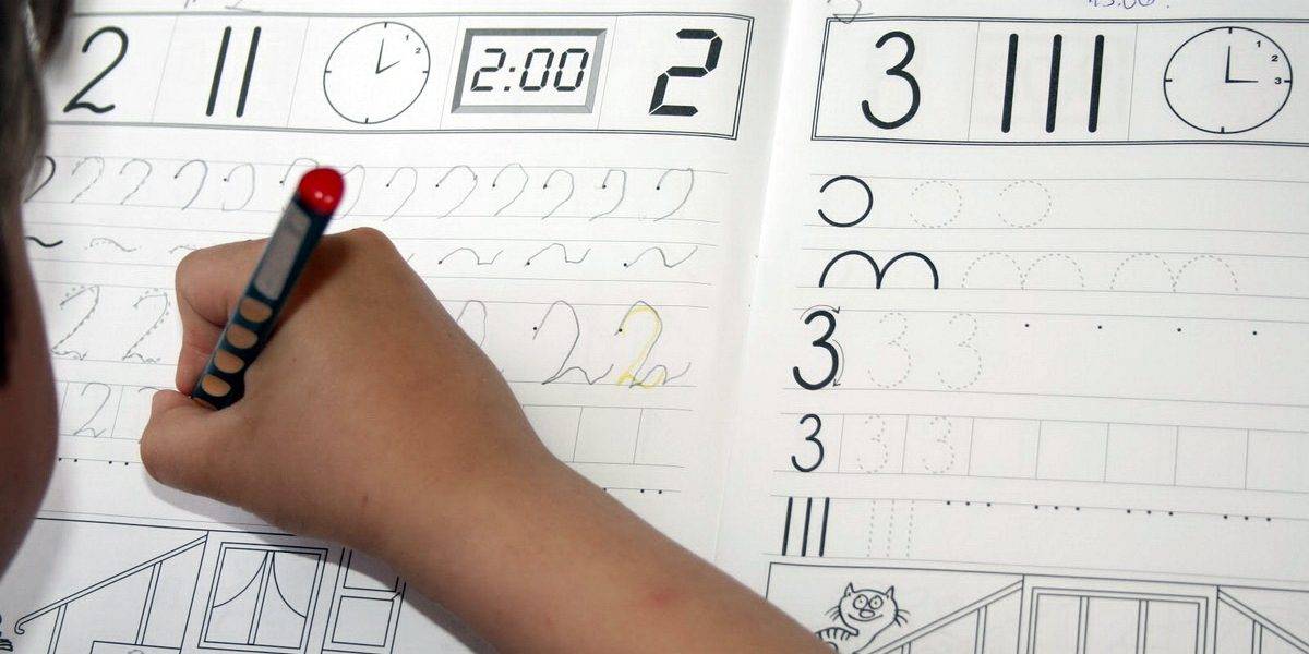 Как научить ребенка писать цифры и буквы: учимся письму в 5 лет (прописи)