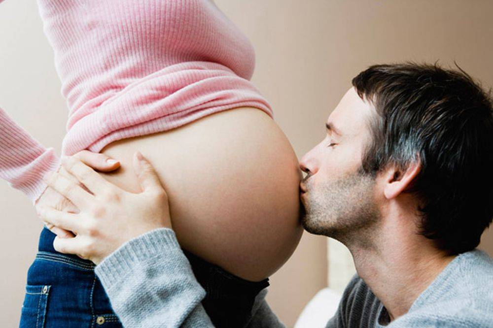 8 тем, которые любят обсуждать беременные
