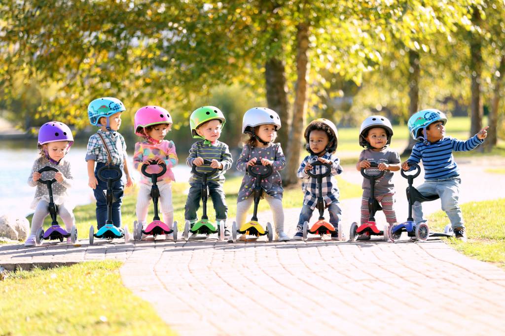 Езда на самокате: как научить ребенка? этапы обучения и рекомендации