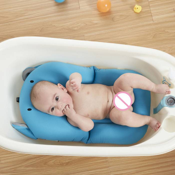 Как выбрать детскую ванночку для новорожденного: купание в складной, с подставкой
