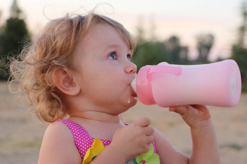 Как отучить ребёнка от бутылочки в 2 года