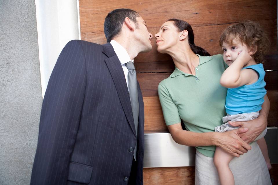 5 выходок мужа, которые женщина не должна терпеть в декрете