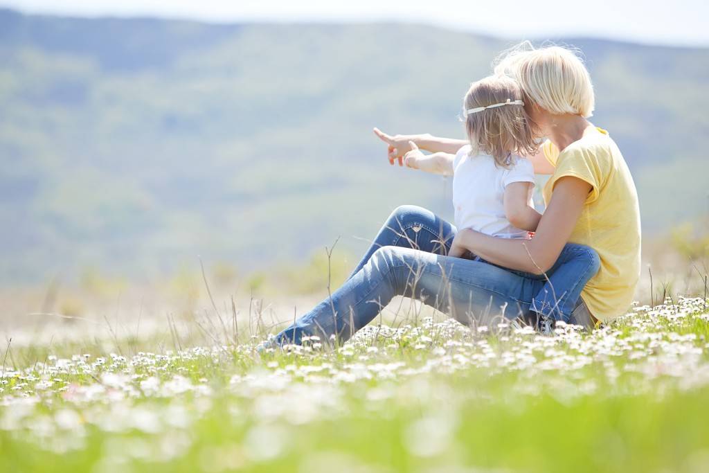 Как выразить ребенку свою любовь: простые идеи для родителей