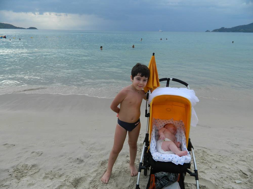 Путешествия с детьми на море - советы родителям от мамы четверых детей