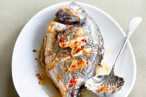Можно ли кормящей маме селедку, какую рыбу можно при грудном вскармливании?