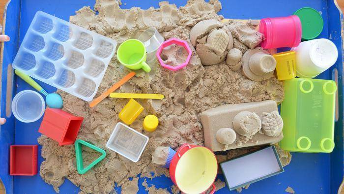 Песочницы с кинетическим песком для дома - преимущества, игры