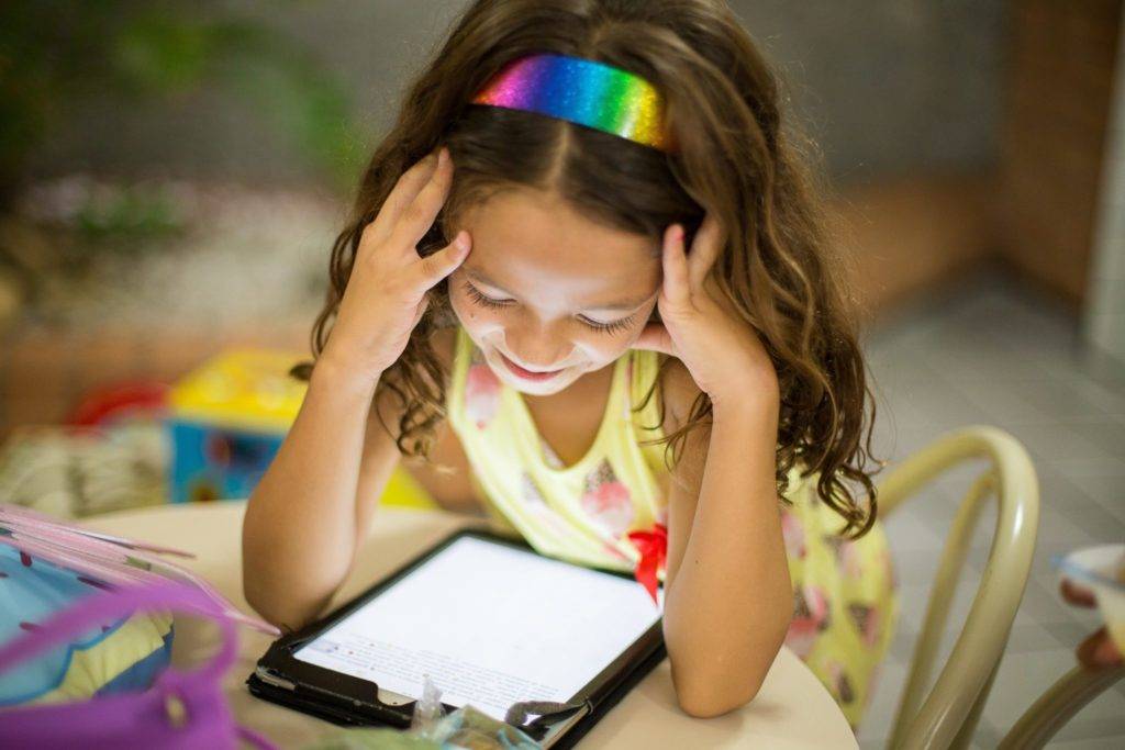 Как сделать планшет и смартфон безопасными для ребенка — onlime блог