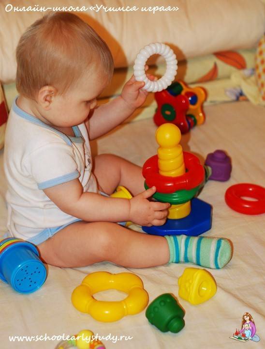 Развивающие игры и упражнения для ребенка в возрасте 1 месяц