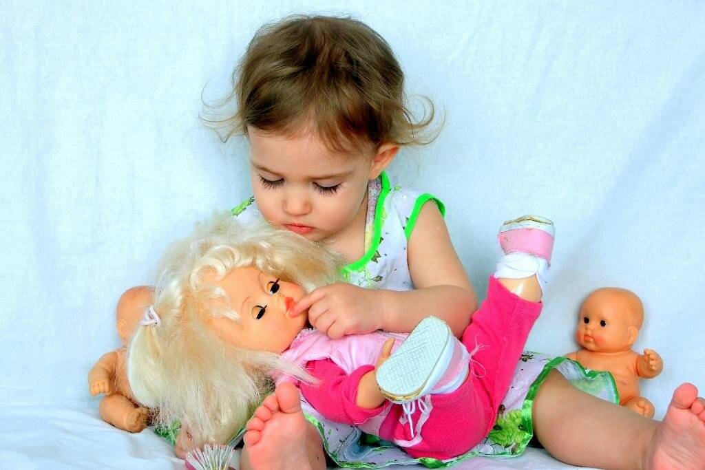 Вернуть куклу качественную и бракованную в магазин - инструкция в 2021 году