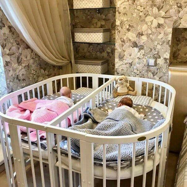 Кровать для двойни новорожденных: как организовать спальные места двойняшкам — варианты. выбираем кроватки для двойняшек