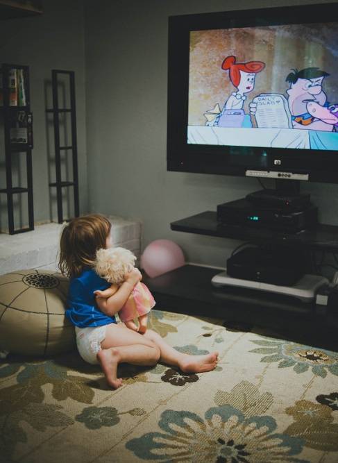 Сколько можно смотреть телевизор ребенку? - солнечный город
