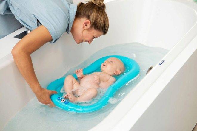 Как часто нужно купать новорожденного?