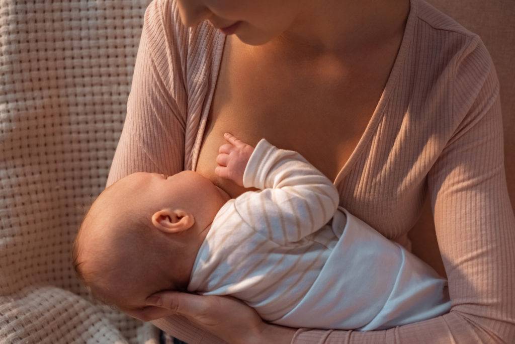 Как быстро и эффективно уложить ребенка спать без грудного кормления