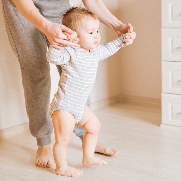 Как научить ребенка ходить самостоятельно и без поддержки – agulife.ru - agulife.ru