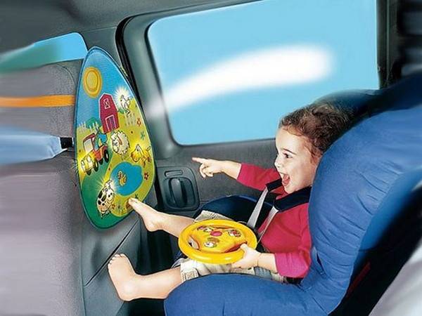 Чем занять ребёнка в машине: 10 незаурядных идей с примерами