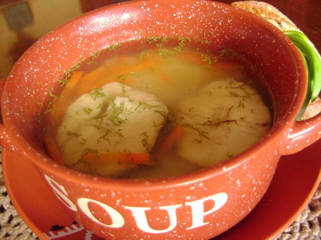 Рыбный суп из трески для детей