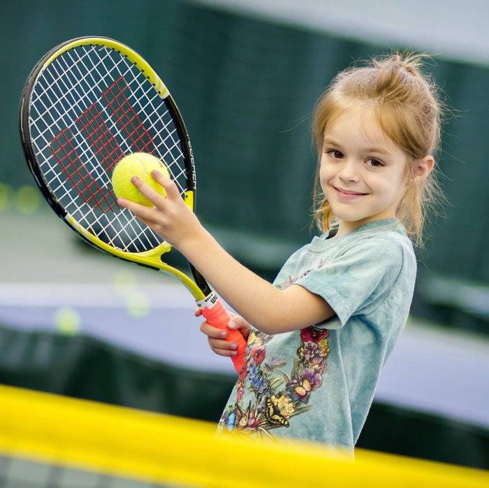 Ракетку в руки. сколько стоит отдать ребенка в теннис? | спорт | cвободное время | аиф аргументы и факты в беларуси