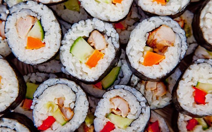 Можно ли суши и роллы детям?