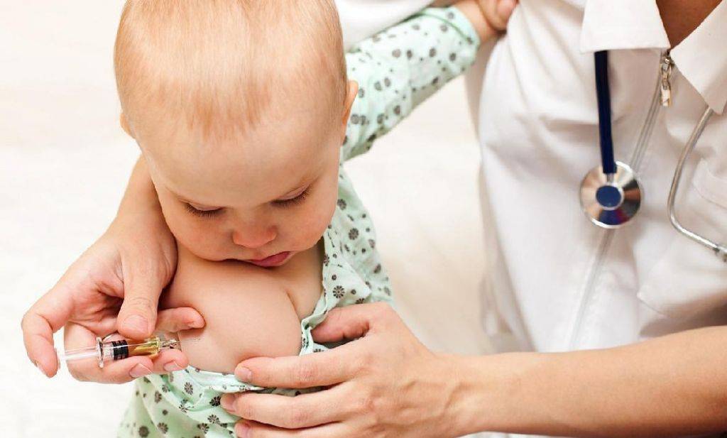 Как подготовиться к прививке и вам, и ребёнку
