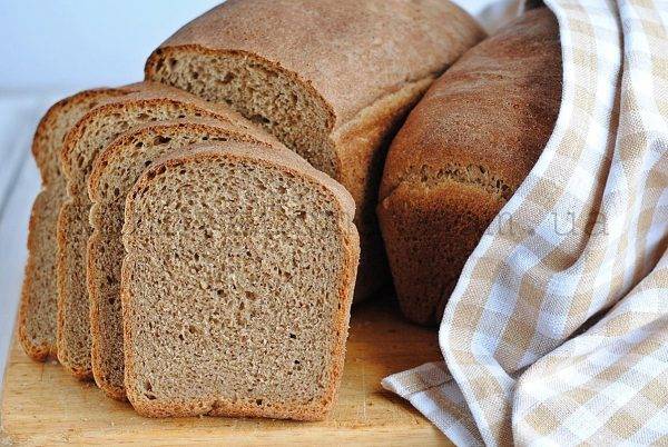 Булочки при лактации. какой хлеб разрешен при грудном вскармливании: можно ли кормящим мамам булочки с маком, сухари и хлебцы
