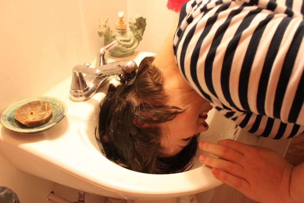 Самая страшная пытка для моих детей – мытье головы