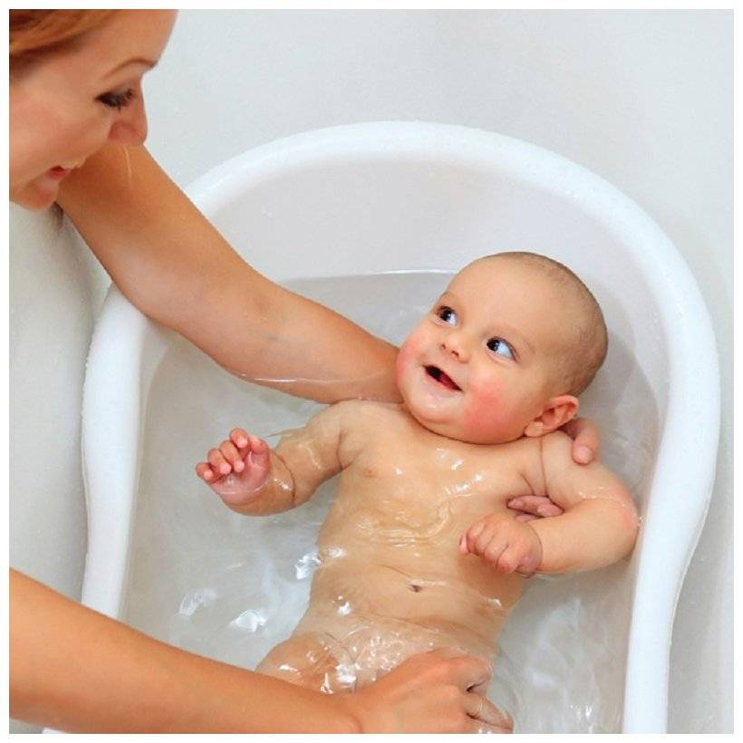 Сколько раз купать новорожденного в неделю: доступно о том, как часто можно и нужно мыть ребенка, а также советы, как надо приучать грудничка к процедуре