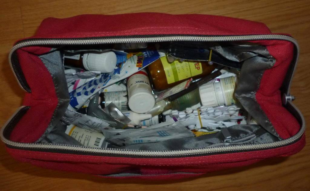 Аптечка туриста - какие лекарства взять в дорогу
