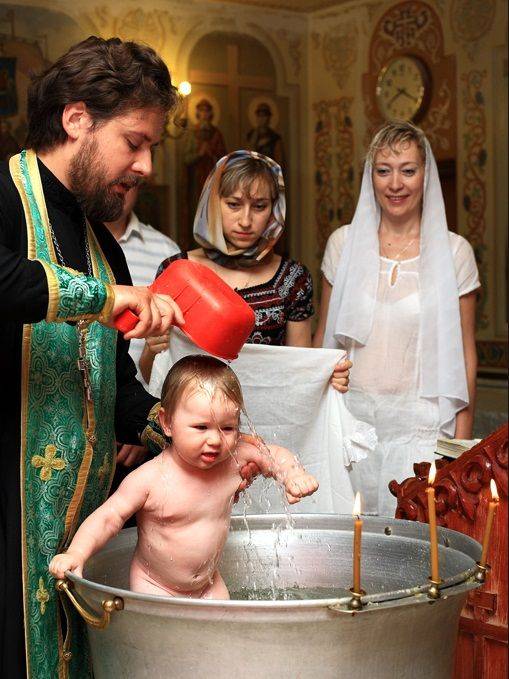 Крещение ребенка: правила для родителей, стоимость и как проходит таинство
