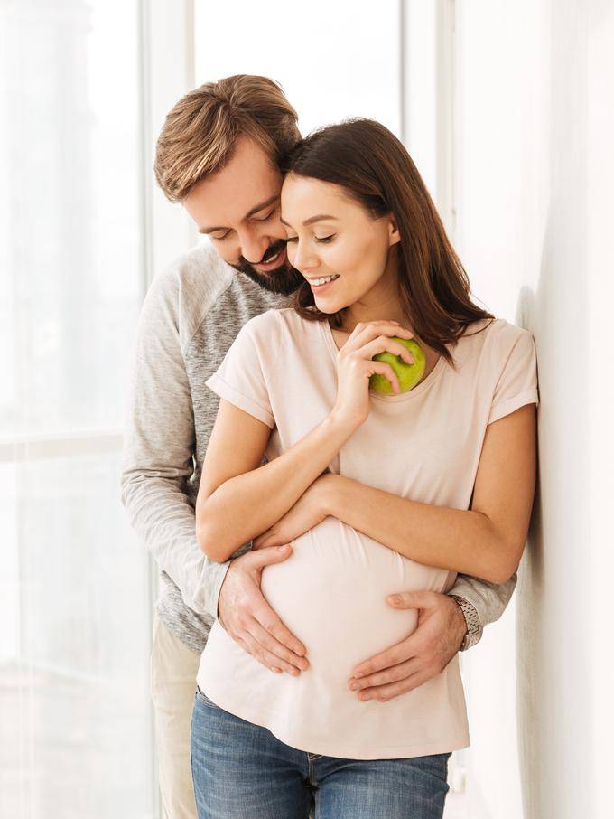 От отеков, болей и бессонницы: 5 вещей, которые облегчат жизнь беременной | parents