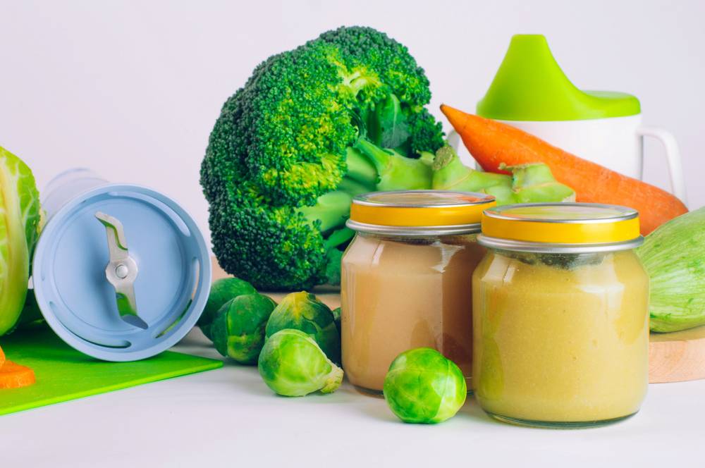 Овощное пюре для детей: когда начинать давать, 12 правил прикорма, советы педиатра по приготовлению