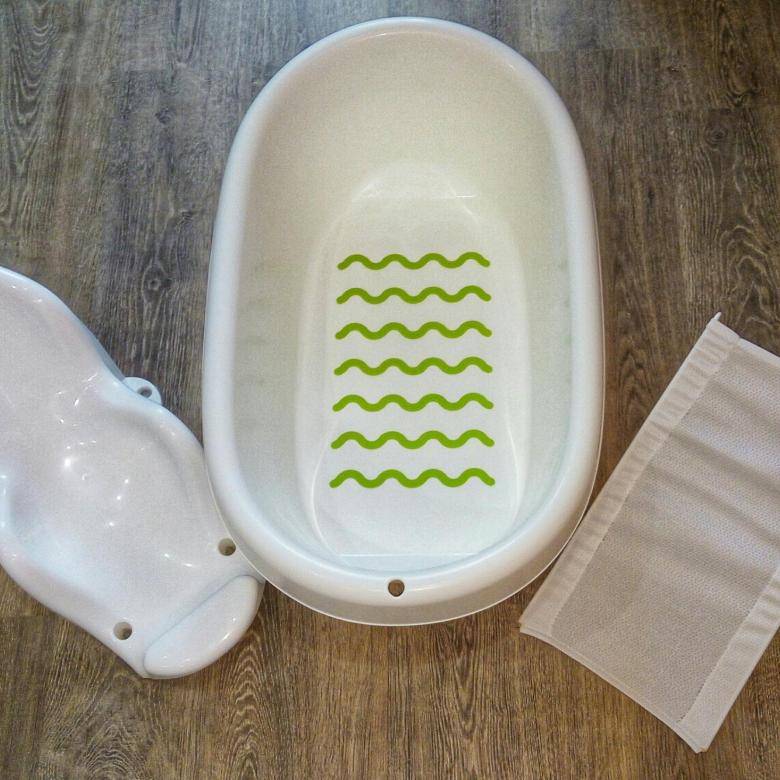 Детские ванночки для купания новорожденных: нужны ли они, как выбрать нужную и как долго она вам понадобится