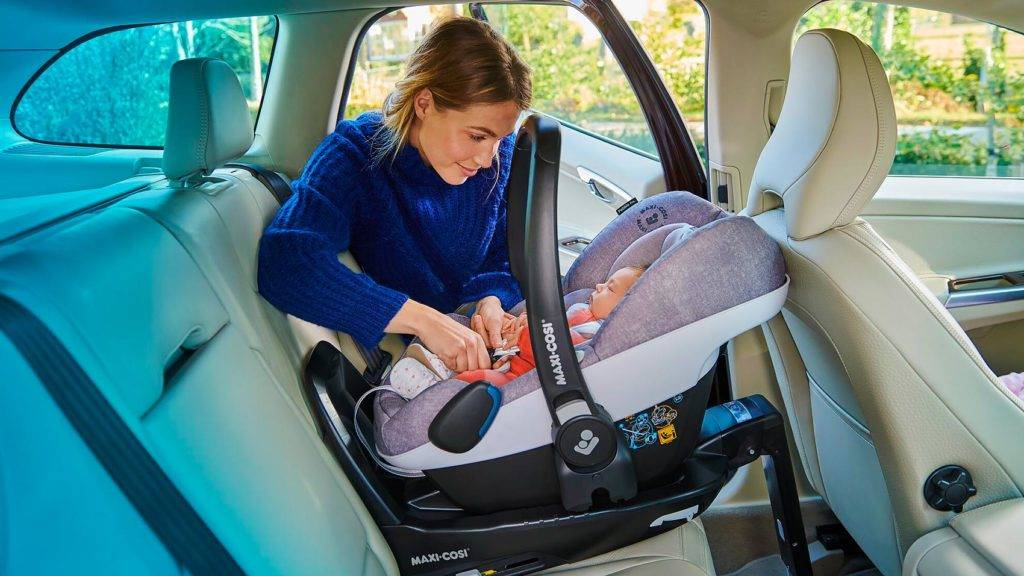 Автокресло для новорожденного: как правильно перевозить малыша