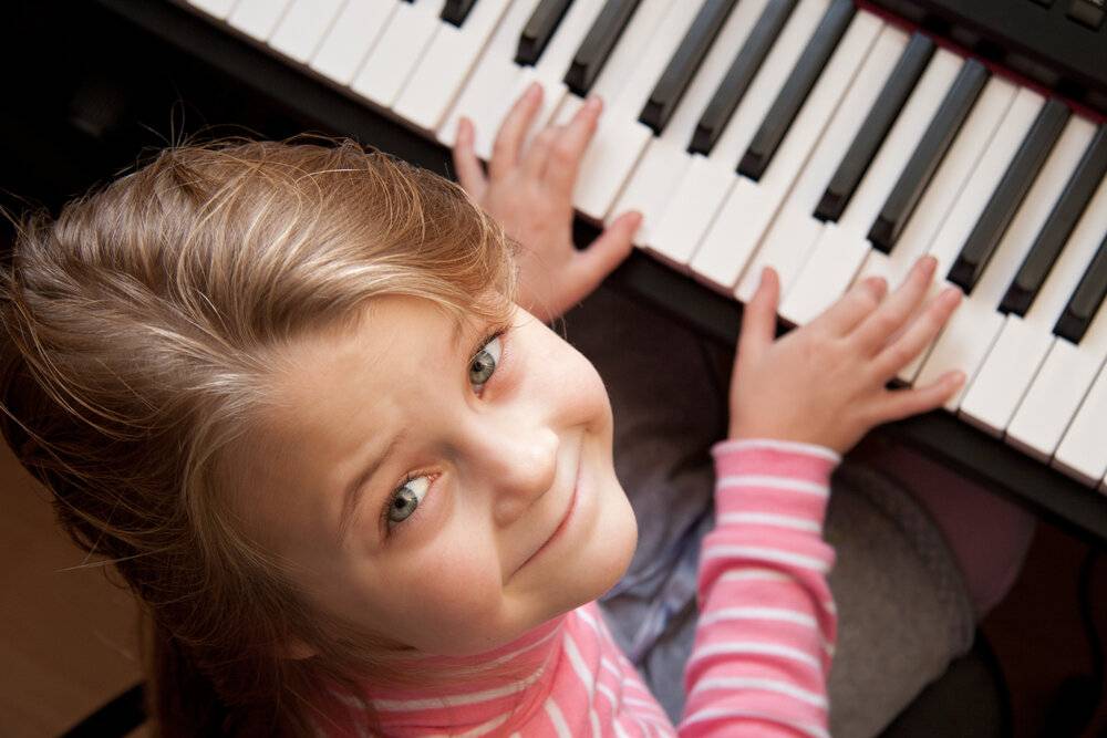 Эффект моцарта: как музыка влияет на мозг и помогает ли она развивать интеллект — нож