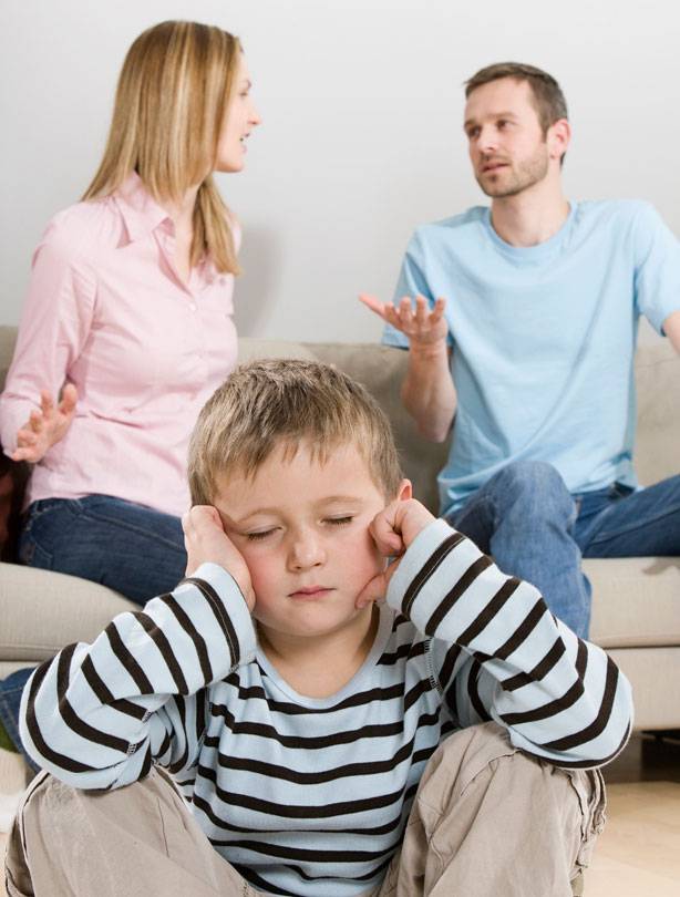 Родители сильно поссорились что делать. что делать, если родители ругаются: семейные отношения, реакция ребенка, правила поведения в семье, советы и рекомендации психолога