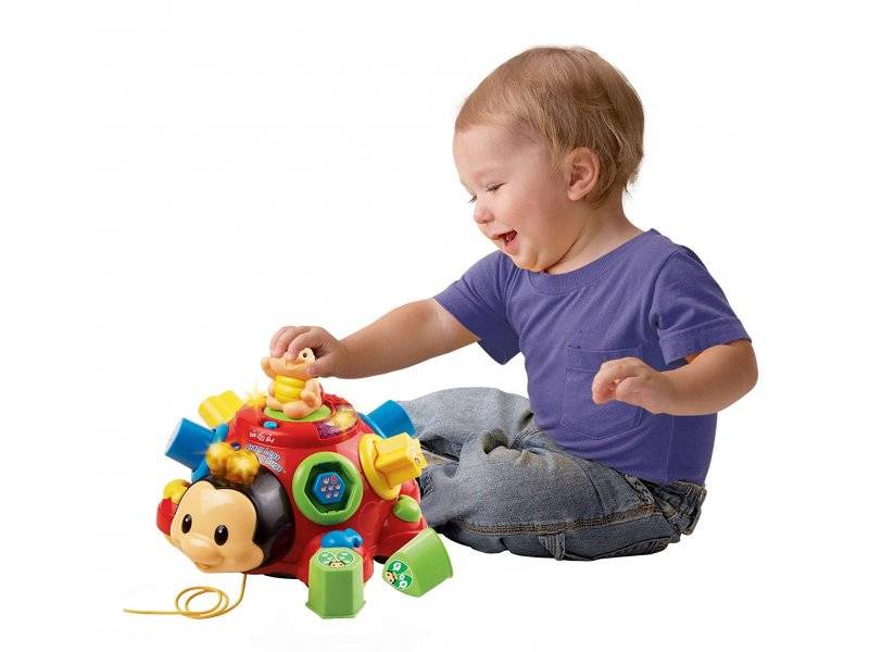 Какие игрушки нужны ребенку в 6 месяцев для развития: советы