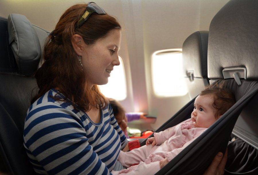Как летать с ребенком в самолете: путешествуем вместе