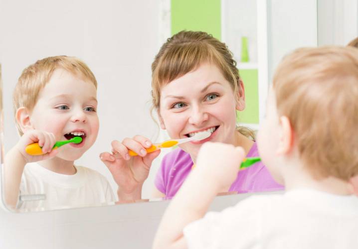 Детская зубная щетка — какая лучше? - энциклопедия ochkov.net