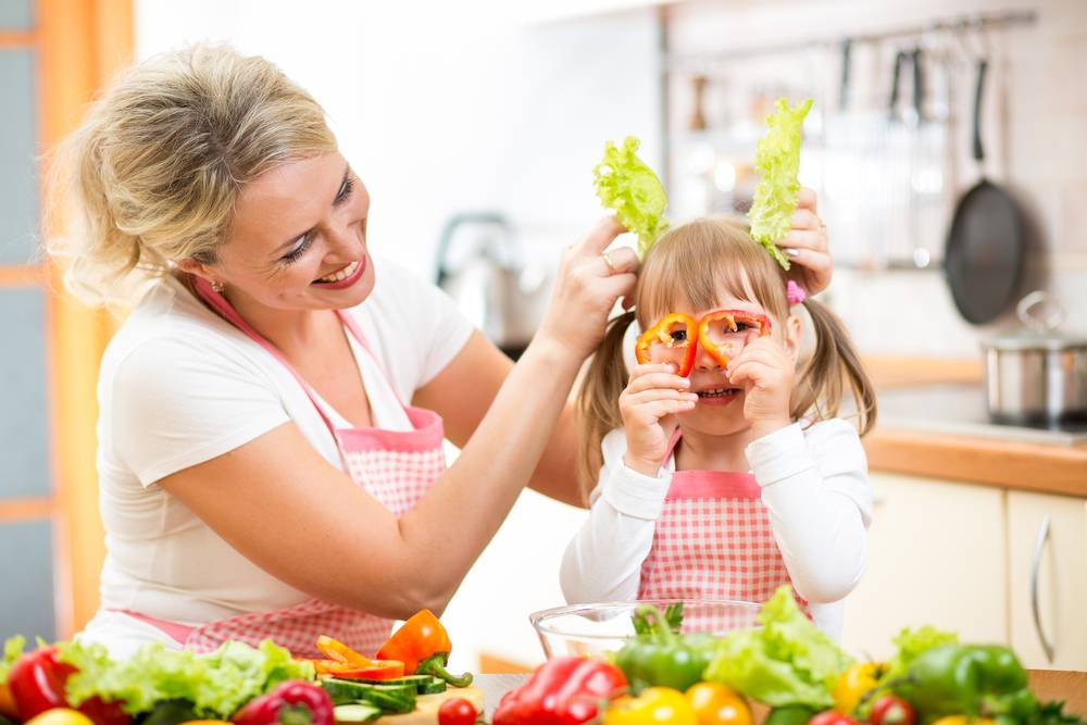 Как приучить ребенка есть овощи: 13 полезных советов