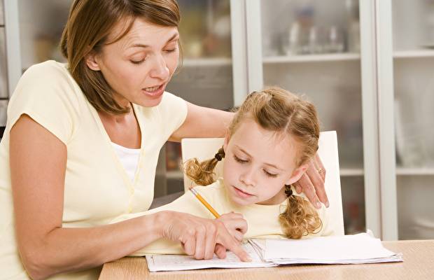 Как научить ребенка самостоятельно делать уроки, домашнее задание