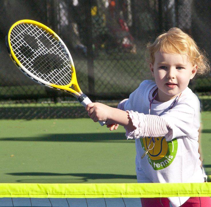 Большой теннис для детей: с какого возраста начинать, чем полезен