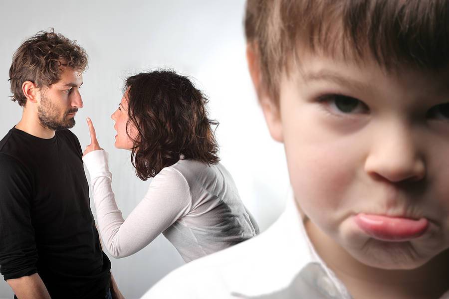 Домашнее насилие: как помочь ребенку, который увидел насилие - советы психолога