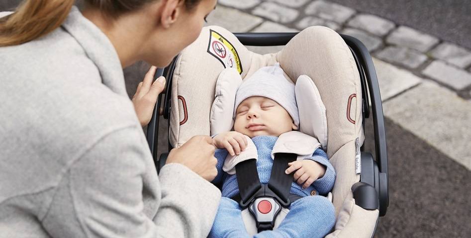 Как выбрать автолюльку для новорожденных: рейтинг лучших