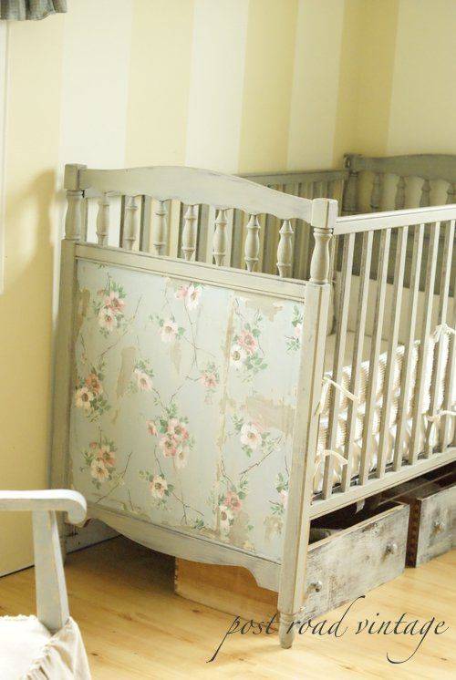 Покрасить кровать из дерева. чем можно покрасить кроватку новорожденного: выбор безопасного покрытия для реставрации старой деревянной кровати