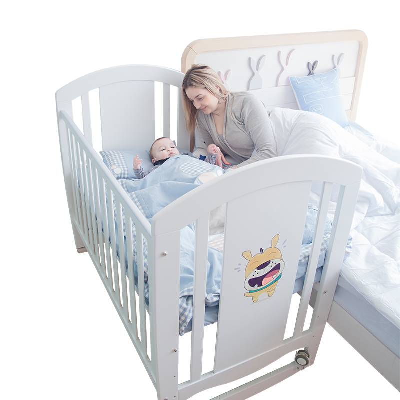 Критерии безопасности кроватки для новорожденного