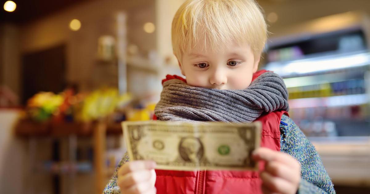 Дети и деньги: основные правила и распространенные ошибки в финансовом воспитании ребенка