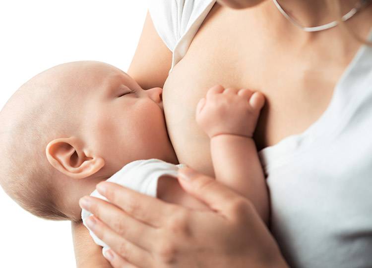 Кормление грудного малыша