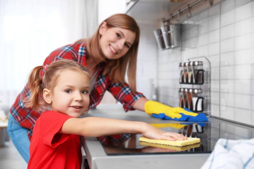 Как приучить сына к домашнему хозяйству?