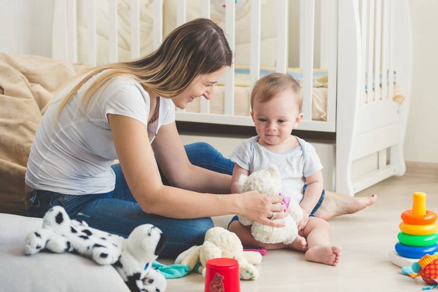 Развитие ребенка в 3 месяца в домашних условиях: как играть, чем заниматься