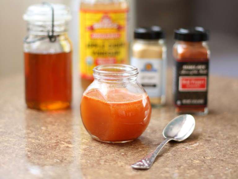 Лук с мёдом от кашля для детей: рецепты и способы приготовления, нормы употребления и противопоказания