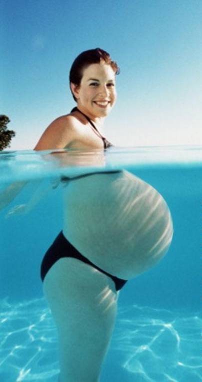 Можно ли беременным в бассейн?